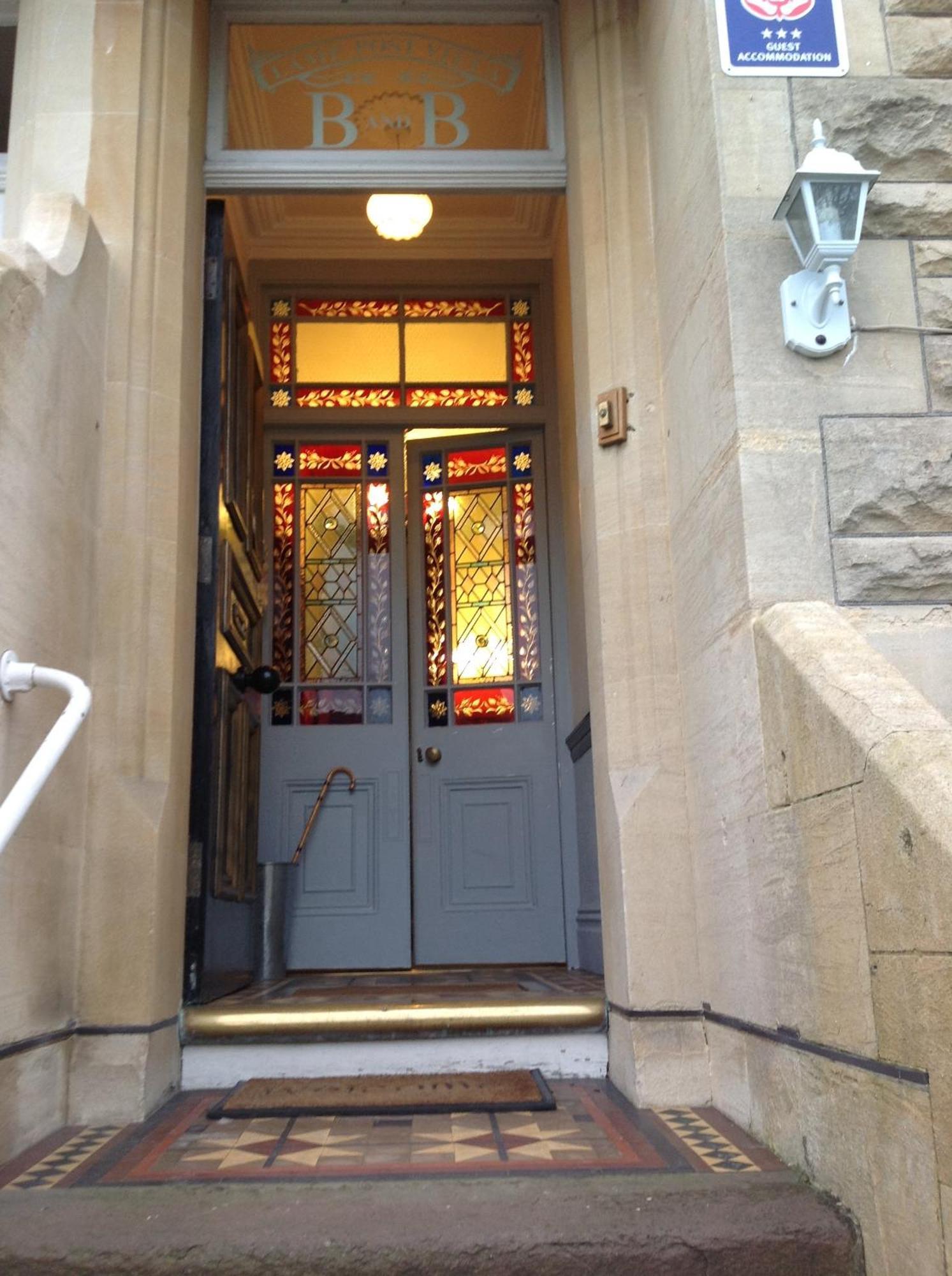 Oyo No 3 Hotel Bath Exterior photo